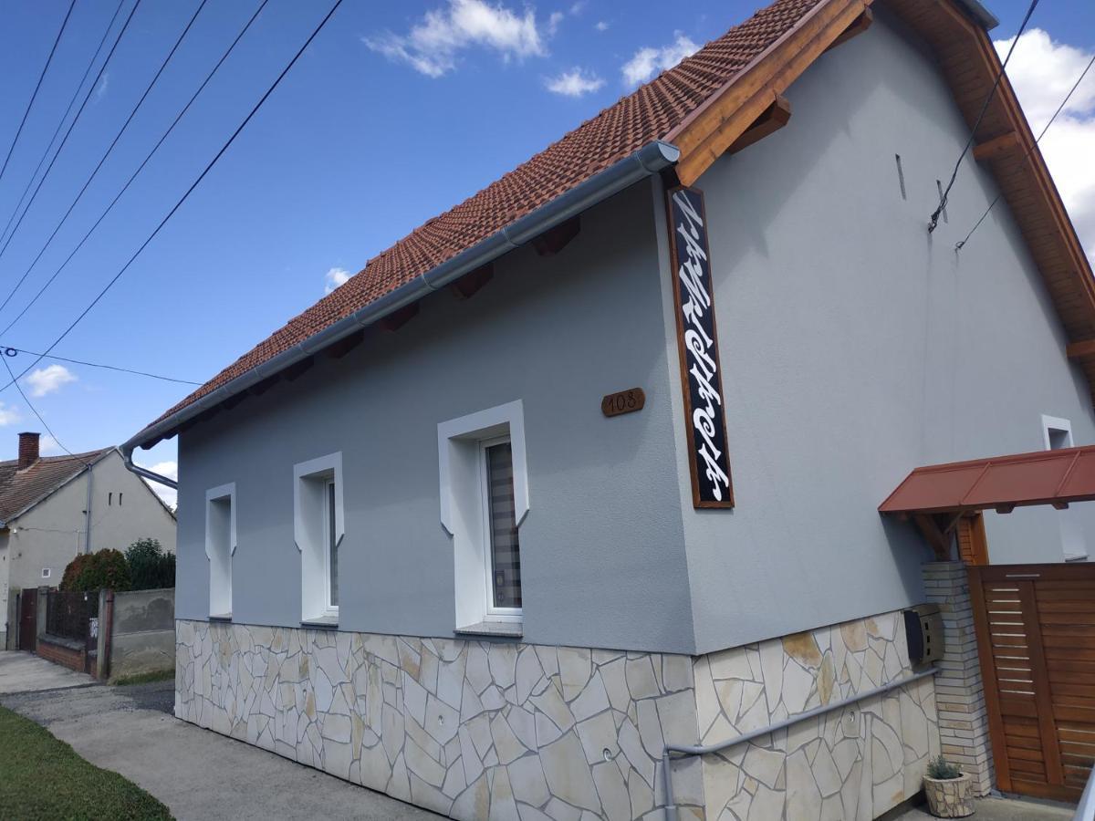 Aranyhal Apartman Sárvár Exteriér fotografie