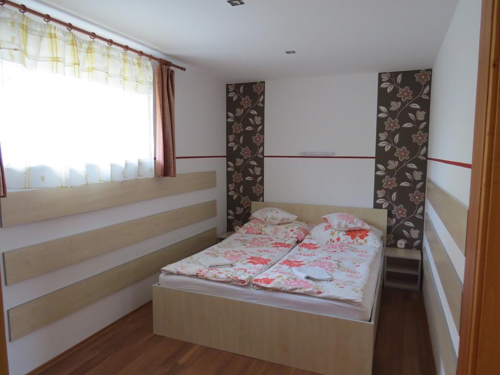 Aranyhal Apartman Sárvár Pokoj fotografie